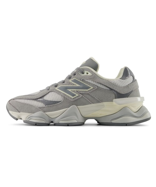 NEW BALANCE(ニューバランス)の「New Balance U90609Z4 / ニューバランス U90609Z4(スニーカー・メンズ・グレー・24.5cm/24.0cm/23.5cm/29.0cm/28.5cm/23.0cm/28.0cm/27.5cm/27.0cm/26.5cm/26.0cm/25.5cm/25.0cm)」の4枚目の写真