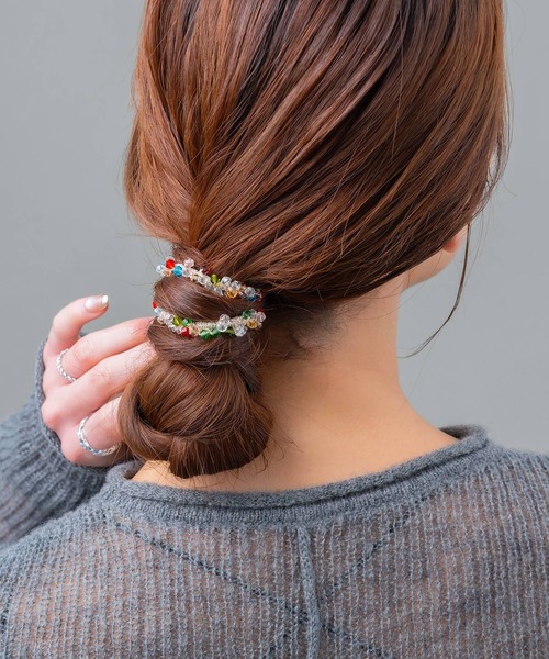 Cream dot.(クリームドット)の「マルチカラービーズがカラフルなハンドメイドヘアゴム(ヘアゴム・レディース・マルチ・ONE SIZE)」の1枚目の写真