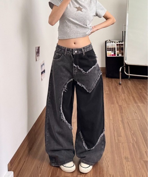 ViViDAY(ビビデー)の「ハート形切り替えデザインデニムワイドパンツ(デニムパンツ・レディース・ブラック・S/L/M)」の14枚目の写真