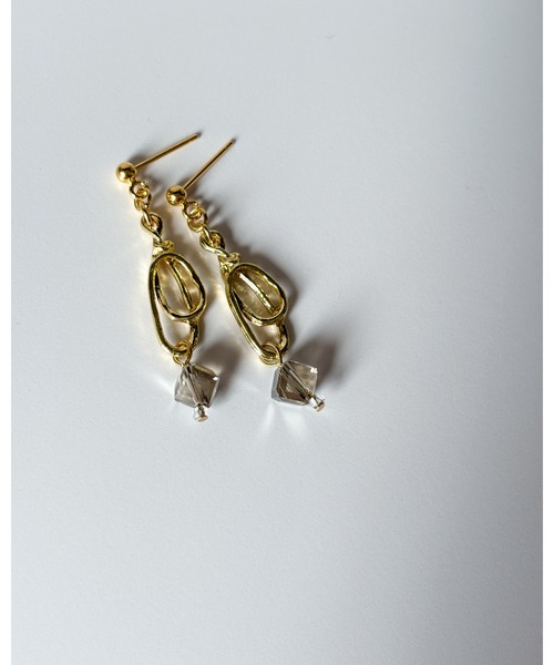 tone（トーン）の「【cocolani】［金属アレルギー対応］ガラスキューブピアス(MA)（ピアス（両耳用）・レディース・ゴールド/シルバー・FREE）」の12枚目の写真