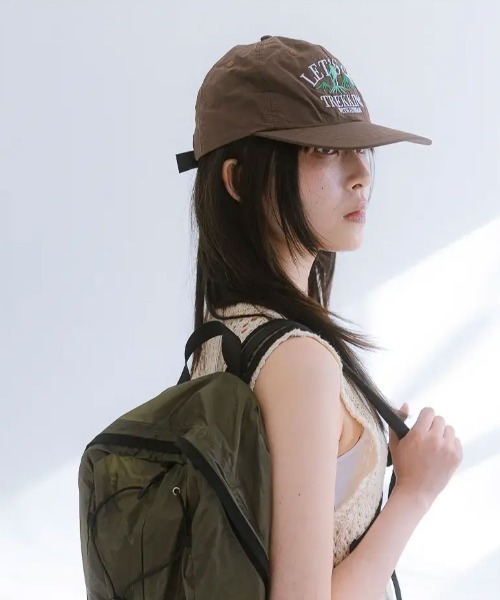 HEISAN(ハイサン)の「◇HEISAN◇ブランド直輸入正規品/レッツ ゴー ナイロン キャンプ キャップ Let’s Go Nylon Camp Cap(キャップ・レディース・ネイビー/ブラック/ブラウン・FREE)」の8枚目の写真