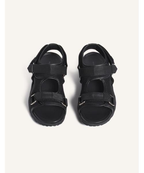 Maison Kitsune(メゾンキツネ)の「MESH SANDALS(サンダル・メンズ・ブラック・41/42)」の4枚目の写真