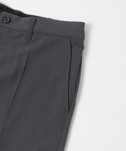 URBAN RESEARCH DOORS(アーバンリサーチドアーズ)の「サマーウールライクテーパードトラウザー(その他パンツ・メンズ・カーキ/チャコールグレー・LARGE/MEDIUM/SMALL)」の19枚目の写真