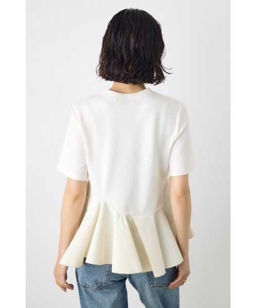 AZUL by moussy(アズールバイマウジー)の「【身長/骨格別着用画像あり】フレアヘムペプラムカットトップス 夏服 秋服 半袖 ウエストカバー 体系カバー ペプラムトップス(Tシャツ/カットソー・レディース・マジェンタ/アイボリー/ブラック・FREE)」の6枚目の写真
