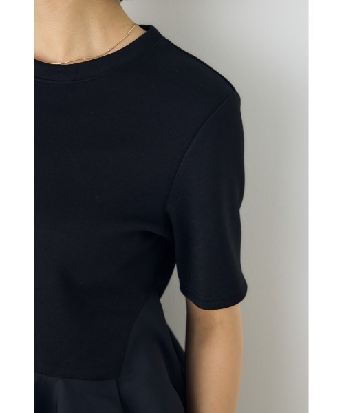 AZUL by moussy(アズールバイマウジー)の「【身長/骨格別着用画像あり】フレアヘムペプラムカットトップス 夏服 秋服 半袖 ウエストカバー 体系カバー ペプラムトップス(Tシャツ/カットソー・レディース・マジェンタ/アイボリー/ブラック・FREE)」の16枚目の写真