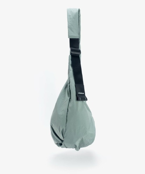 Cote&Ciel（コートエシエル）の「【cote&ciel/コートエシエル】 Hyco S Smooth Sage Green / ショルダーバッグ（ショルダーバッグ・メンズ・セージグリーン・FREE）」の8枚目の写真