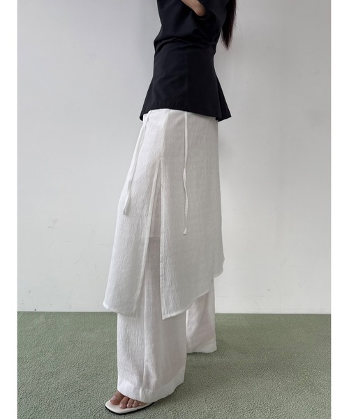 Didot.showroom(ディドット ショールーム)の「リンクルスリットスカートレイヤードパンツ(その他パンツ・レディース・ブラック/アイボリー/ベージュ・FREE)」の1枚目の写真
