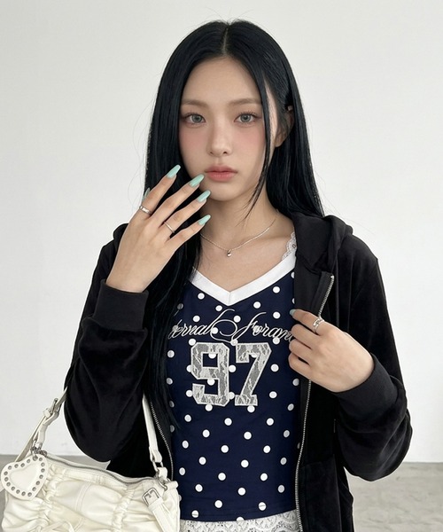 non-hedge(ノンヘッジ)の「ドット柄ナンバリングワンショルダーチビTシャツ(Tシャツ/カットソー・レディース・グレー/ネイビー・FREE)」の3枚目の写真