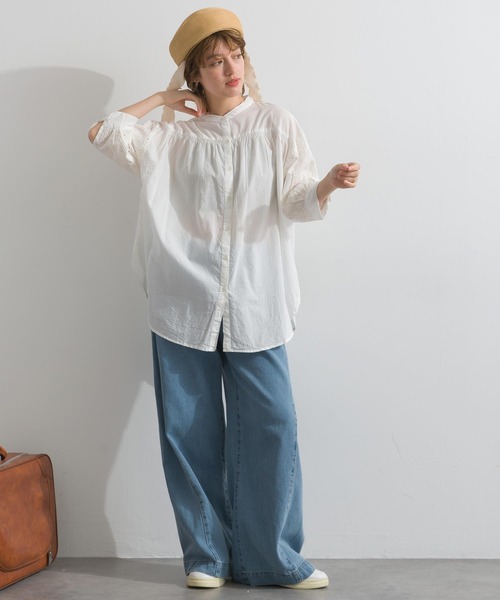 Fizz(フィズ)の「コットンキャンブリック 袖刺繍切り替えブラウス(シャツ/ブラウス・レディース・ホワイト/ベージュ/ブラック・M)」の17枚目の写真
