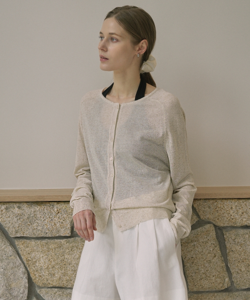 VLETI（ブレッティ）の「Linen Blend Raglan Button Knit Cardigan (linen)（ニット/セーター・レディース・アイボリー・FREE）」の2枚目の写真