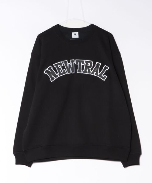 ムラサキスポーツ（ムラサキスポーツ）の「NEWTRAL/ニュートラル TWILL PATCH LOGO CREW スウェット NT2263042（スウェット・メンズ・アッシュグレー/ブラック・M/L）」の2枚目の写真