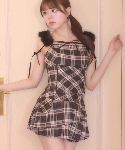 Belle Charme(ベルシャルム)の「【Belle Charme】Fur Strap Cami Tops(キャミソール・レディース・ブラウン/ブラック・FREE)」の2枚目の写真