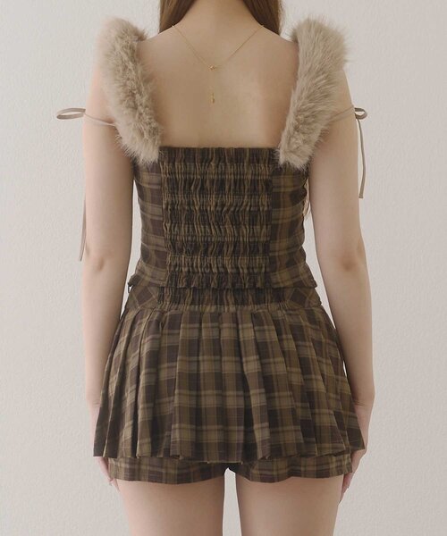 Belle Charme(ベルシャルム)の「【Belle Charme】Fur Strap Cami Tops(キャミソール・レディース・ブラウン/ブラック・FREE)」の12枚目の写真