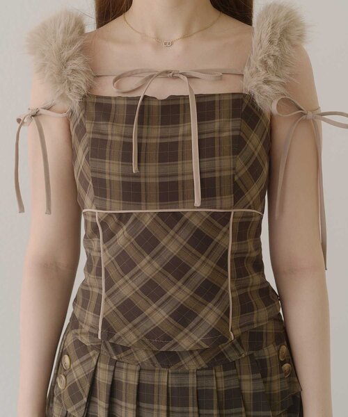 Belle Charme(ベルシャルム)の「【Belle Charme】Fur Strap Cami Tops(キャミソール・レディース・ブラウン/ブラック・FREE)」の14枚目の写真