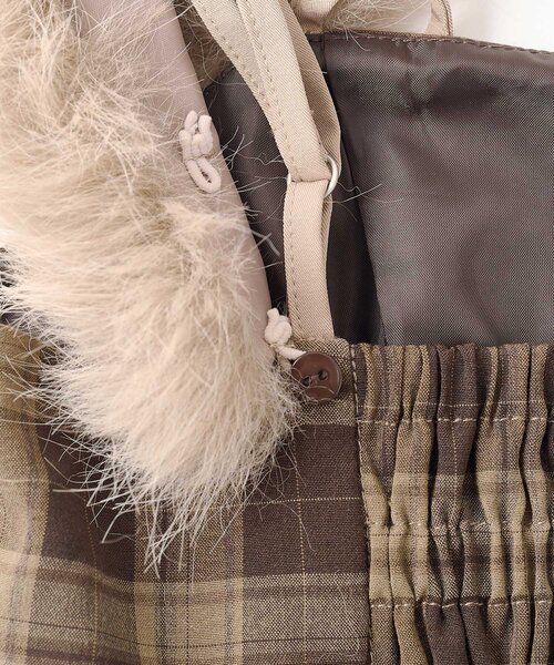 Belle Charme(ベルシャルム)の「【Belle Charme】Fur Strap Cami Tops(キャミソール・レディース・ブラウン/ブラック・FREE)」の22枚目の写真