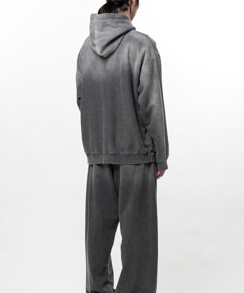 In・stru(men-tal).(インストルメンタル)の「【in・stru(men-tal).】FRENCH TERRY DISTRESSED HOODIE(パーカー・メンズ・ブラック/レッド/タン/グリーン・46/48)」の19枚目の写真