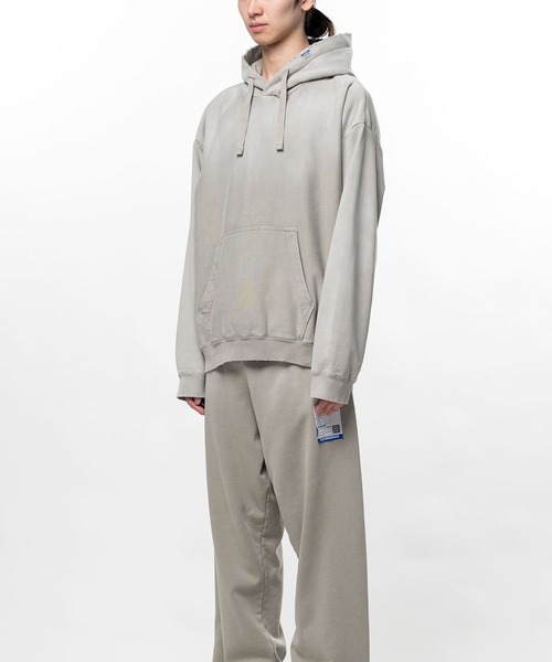 In・stru(men-tal).(インストルメンタル)の「【in・stru(men-tal).】FRENCH TERRY DISTRESSED HOODIE(パーカー・メンズ・ブラック/レッド/タン/グリーン・46/48)」の12枚目の写真