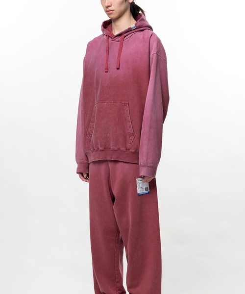 In・stru(men-tal).(インストルメンタル)の「【in・stru(men-tal).】FRENCH TERRY DISTRESSED HOODIE(パーカー・メンズ・ブラック/レッド/タン/グリーン・46/48)」の8枚目の写真