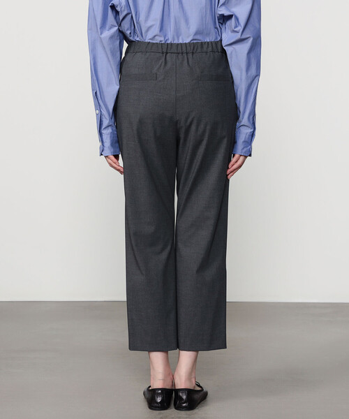 Morris & Sons(モリスアンドサンズ)の「MORRIS & SONS | テーパード イージーパンツ WOMEN(その他パンツ・レディース・グレー/ブラック・1/0)」の11枚目の写真