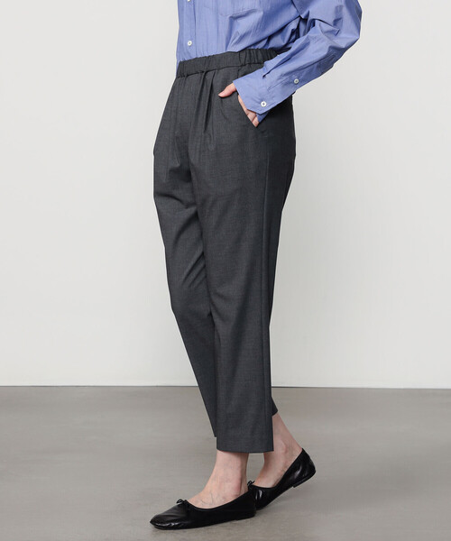 Morris & Sons(モリスアンドサンズ)の「MORRIS & SONS | テーパード イージーパンツ WOMEN(その他パンツ・レディース・グレー/ブラック・1/0)」の13枚目の写真