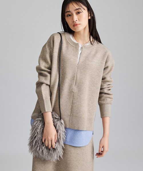 INDIVI(インディヴィ)の「【トレンド◎/軽量】ライトファーポシェットバッグ(ショルダーバッグ・レディース・ブラウン系その他/オフホワイト・00)」の5枚目の写真