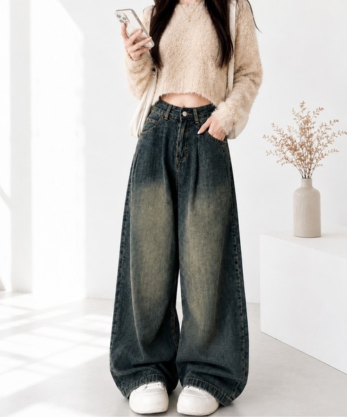 GRESHEL(グレッシェル)の「ヴィンテージ風 ウォッシュドワイドデニムパンツ(デニムパンツ・レディース・MIDDLE DENIM・SMALL/MEDIUM)」の7枚目の写真