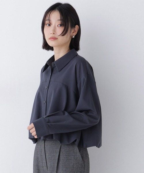 NATURAL BEAUTY BASIC(ナチュラルビューティーベーシック)の「バルーンシャツ(シャツ/ブラウス・レディース・チャコールグレー/ピンク/オフホワイト・FREE)」の1枚目の写真