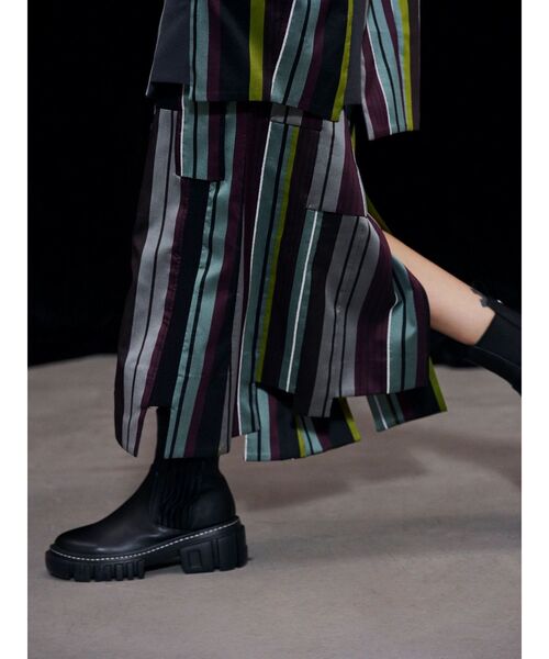 UN3D.（アンスリード）の「ORIGAMI PLEATS BOOTS（ブーツ・レディース・ブラック/シルバー・37/36/38）」の4枚目の写真