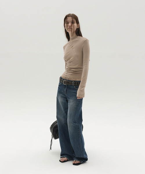 LCDC TM(エルシーディーシーティーエム)の「NEW CURVED ロングスリーブトップ(ベージュ)(Tシャツ/カットソー・レディース・その他・SMALL/MEDIUM)」の1枚目の写真