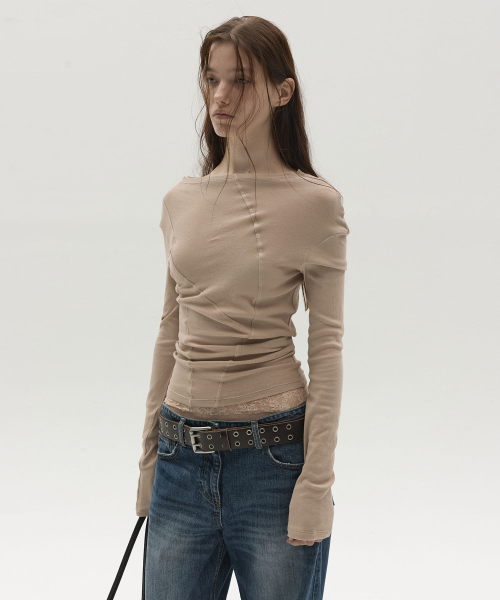 LCDC TM(エルシーディーシーティーエム)の「NEW CURVED ロングスリーブトップ(ベージュ)(Tシャツ/カットソー・レディース・その他・SMALL/MEDIUM)」の4枚目の写真