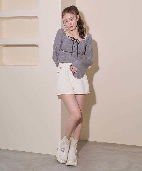 MAJESTIC LEGON（マジェスティックレゴン）の「ツイードショートパンツ（その他パンツ・レディース・アイボリー/ブラック系その他2/ブラック・MEDIUM）」の4枚目の写真