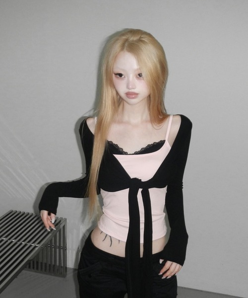 THEAIRTOWN（ジエアタウン）の「[ONLY] coe knot bolero（カーディガン/ボレロ・レディース・ベージュ/ブラック/ピンク/ミント・FREE）」の2枚目の写真