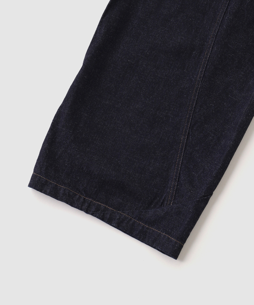 JIEDA（ジエダ）の「JIEDA / ジエダ DRAPING DENIM PANTS（デニムパンツ・メンズ・ネイビー・1/2）」の5枚目の写真