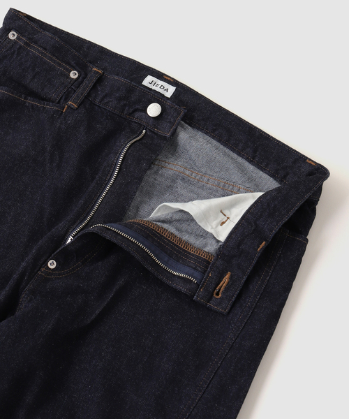 JIEDA（ジエダ）の「JIEDA / ジエダ DRAPING DENIM PANTS（デニムパンツ・メンズ・ネイビー・1/2）」の4枚目の写真