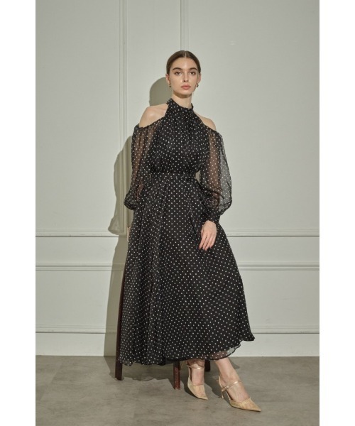 ERADIE(エラディエ)の「Open Shoulder Dot Dress オープンショルダードットドレス(ワンピース・レディース・ブラック系/モーブ系・FREE)」の2枚目の写真