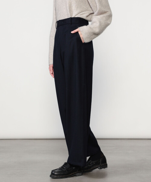 LE GLAZIK(ルグラジック)の「LE GLAZIK | ウールフランネル ワイドイージーパンツ WOMEN(その他パンツ・レディース・ダークネイビー/グレー/ブラウン・36)」の7枚目の写真