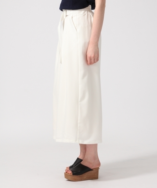 HARE(ハレ)の「アシメデザインスカウチョ(HARE)(スラックス・レディース・グレー/ブラック/オフホワイト・FREE)」の8枚目の写真