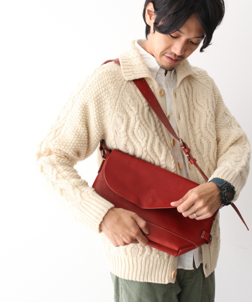 URBAN RESEARCH DOORS WOMENS（アーバンリサーチ ドアーズ ウィメンズ）の「DOORS レザーショルダーバッグA（ショルダーバッグ・レディース・チョコ/ベージュ/ブラウン/ネイビー/レッド・FREE）」の18枚目の写真