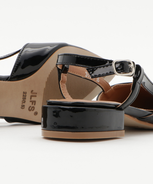 PLAIN CLOTHING（プレーンクロージング）の「バックストラップパンプス【SELECTED FOR PLAIN CLOTHING】（パンプス・レディース・ベージュ/ブラック・38/39/37/36/35）」の9枚目の写真