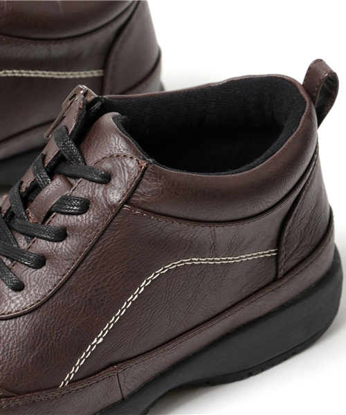 One Mile（ワンマイル）の「防水レースアップコンフォートシューズ (OM-357)（スニーカー・レディース・ブラウン/ブラック/カーキ/キャメル・22.5cm/23.5cm/23.0cm/24.0cm/24.5cm）」の10枚目の写真