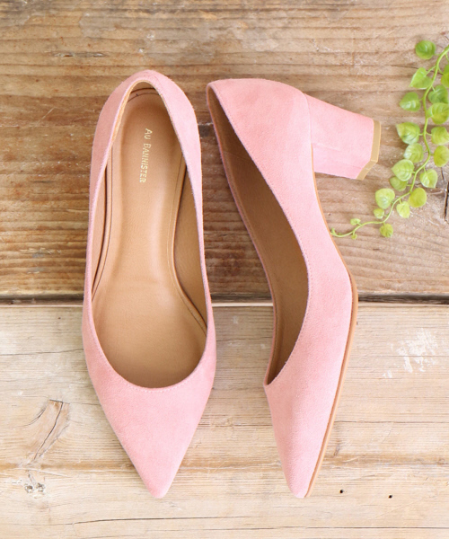 Au BANNISTER(オゥバニスター)の「ブロックヒールパンプス(パンプス・レディース・ブラック/キャメル/ブルー/ピンク/ライトグレー・35/36/37/38/39)」の1枚目の写真