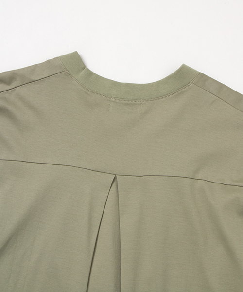 WORK NOT WORK URBAN RESEARCH（ワークノットワークアーバンリサーチ）の「WORK NOT WORK　シルケットスムースガウンカーディガン（カーディガン/ボレロ・レディース・ブルー/ベージュ系その他/カーキ・FREE）」の12枚目の写真