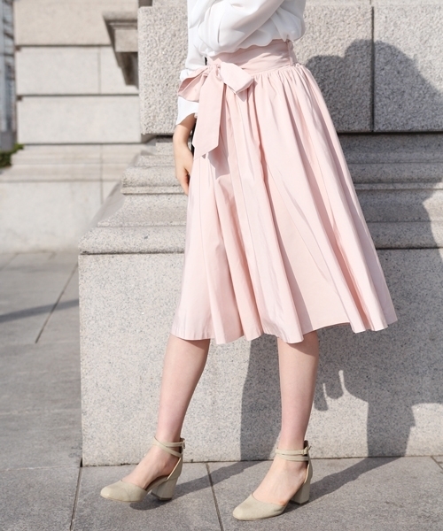 Andemiu(アンデミュウ)の「【BAILA4月号掲載】【脚長MAKE】STYLEセレクトフレアスカート754386(スカート・レディース・ピンク/ネイビー/ベージュ/イエロー/ブルー・MEDIUM/SMALL/M size/2(M)/S size/1(S))」の5枚目の写真