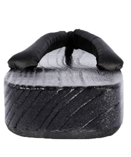 8(eight)(エイト)の「本格派 桐 下駄(和装小物・メンズ・ブラウン/ブラック・MEDIUM/LARGE)」の12枚目の写真