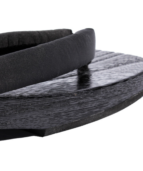 8(eight)(エイト)の「本格派 桐 下駄(和装小物・メンズ・ブラウン/ブラック・MEDIUM/LARGE)」の14枚目の写真