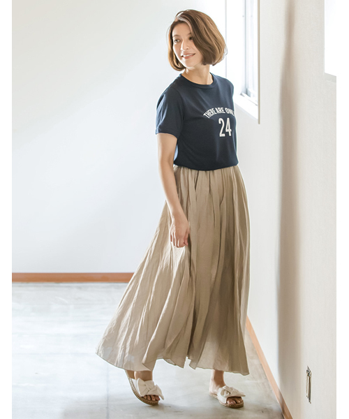 Re:EDIT（リエディ）の「[秋口まで使える新色がDEBUT]レギュラーヘムロングスカートボトムス/スカート/膝丈・ミモレ丈（51～65cm）[リエディ]（スカート・レディース・ピンク/グリーン/ブラック/カーキ/ベージュ/ネイビー/ブルー/ブルーグリーン/モカ/パープル・MEDIUM）」の21枚目の写真