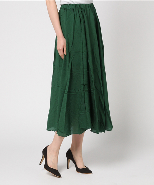 Re:EDIT（リエディ）の「[秋口まで使える新色がDEBUT]レギュラーヘムロングスカートボトムス/スカート/膝丈・ミモレ丈（51～65cm）[リエディ]（スカート・レディース・ピンク/グリーン/ブラック/カーキ/ベージュ/ネイビー/ブルー/ブルーグリーン/モカ/パープル・MEDIUM）」の5枚目の写真