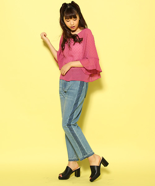 Honeys(ハニーズ)の「レースアップブラウス(シャツ/ブラウス・レディース・イエロー/オフホワイト/ピンク/ブラック・M/L)」の14枚目の写真