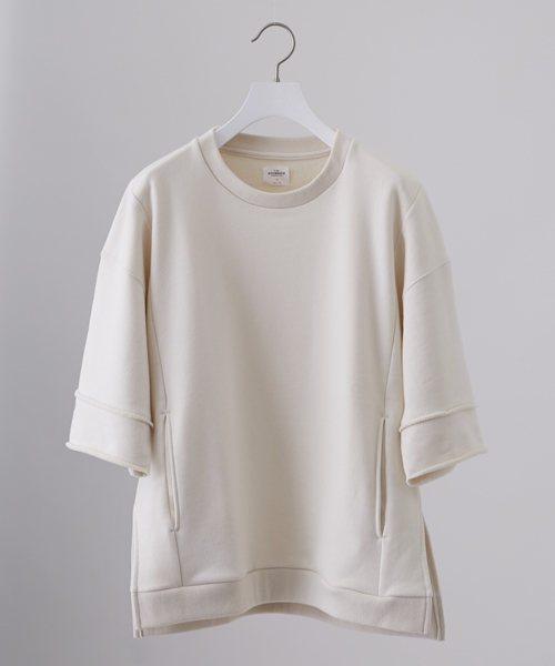 STUDIOUS(ステュディオス)の「オーバーサイズカットオフスウェットTシャツ(Tシャツ/カットソー・メンズ・オフホワイト/ピンク/イエロー・1/2)」の2枚目の写真