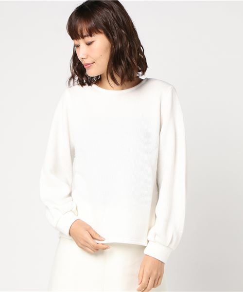 Honeys(ハニーズ)の「ボリューム袖プルオーバー(Tシャツ/カットソー・レディース・オフホワイト/ブラック/杢グレー/ピンク/ブルー・L/M)」の2枚目の写真